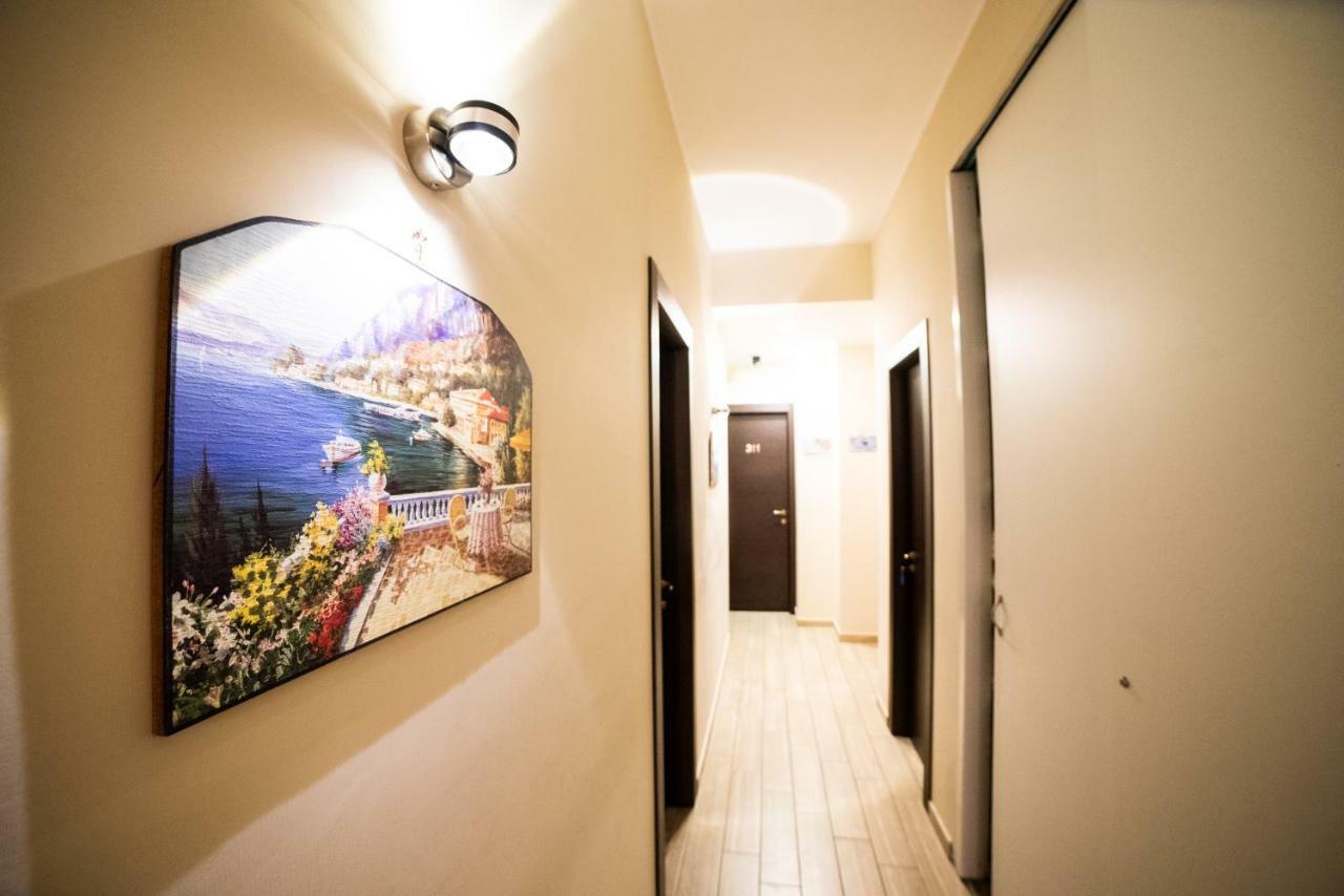 B&B Metropolitan Napoli Esterno foto
